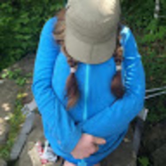 Meet your Posher, Valerie - Picture 1 of 1